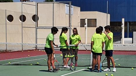090721 Escola de Tenis Cubelles 1.jpg