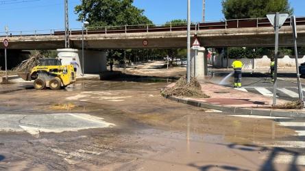 140725 NETEJA PASSEIG DESBORDAMENT RIU 6 ok.jpg