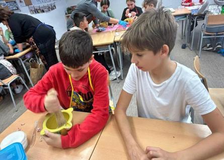 230224 TALLER XATÓ MAR I CEL 9.jpg
