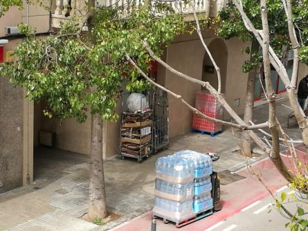 230320 Comerç Passeig Vilanova.jpg (2).jpg