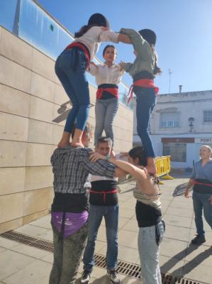 260522 Els joves del XAM Cubelles fan castells 2022 (2).jpg