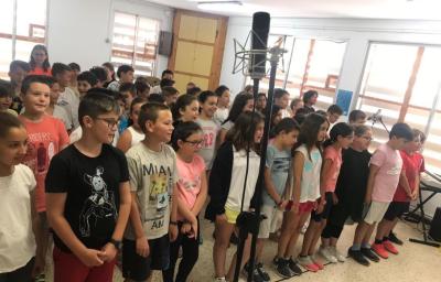 Gravació himne escola Charlie Rivel 2019.jpg