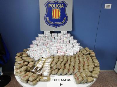 mossos droga cubelles 25-01-20 2.jpg
