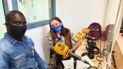 Neus Benavent i Omar Fall de Cubelles Acull 1.jpg