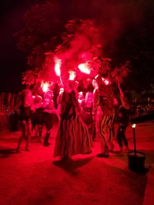 Presentació dels vestits dels Diables 1.jpg