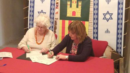 Signatura adhesió Xarxa de Calls 2018